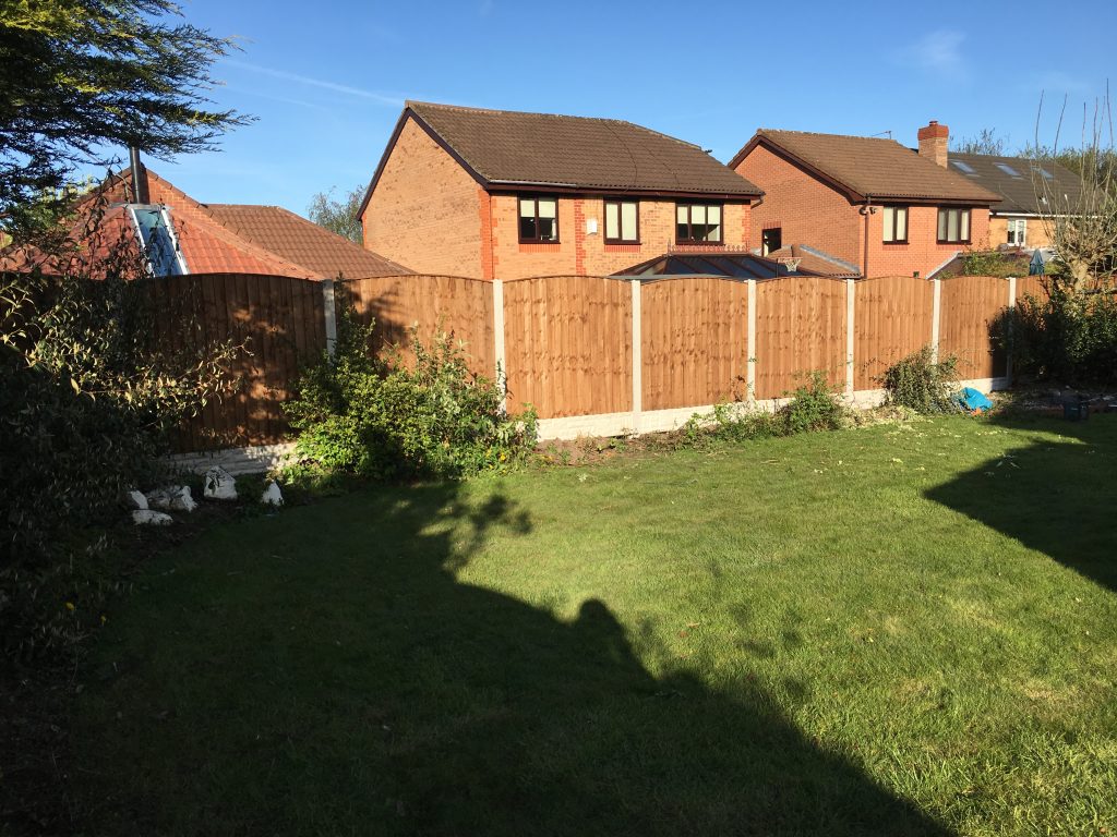 Fence panels in Kirkby liverpool Kirkby Fencing