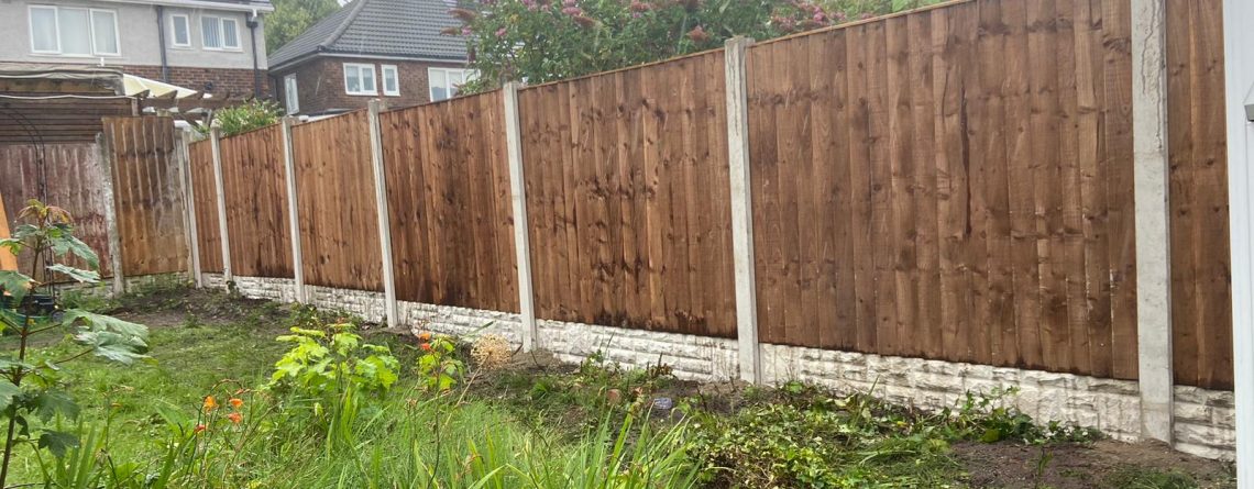 Fence panels by Kirkby fencing